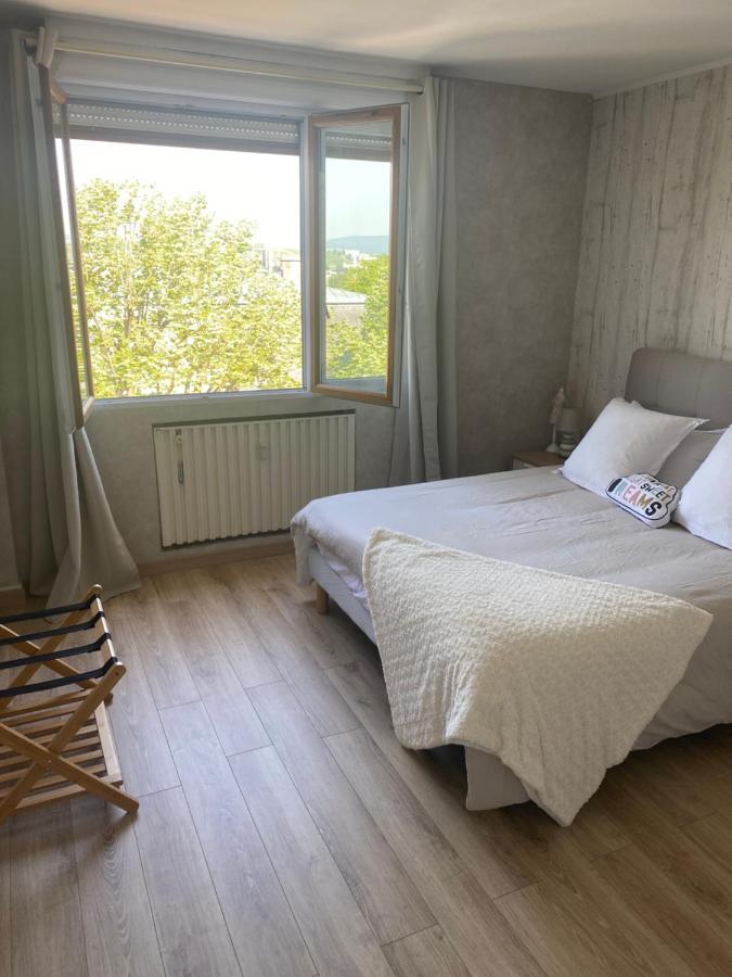 Avenue De Champagne Epernay Private Parking Apartment ภายนอก รูปภาพ