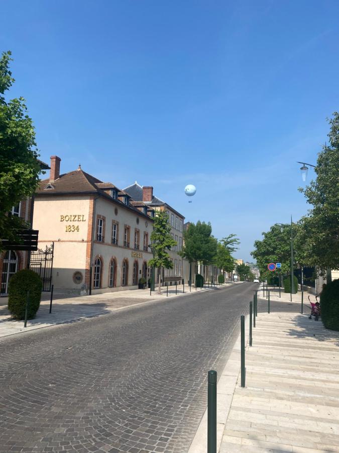 Avenue De Champagne Epernay Private Parking Apartment ภายนอก รูปภาพ