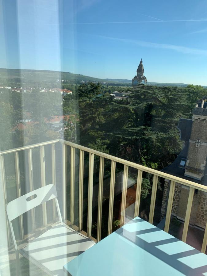 Avenue De Champagne Epernay Private Parking Apartment ภายนอก รูปภาพ